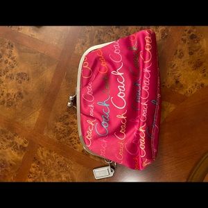 PINK COACH CLUTCH